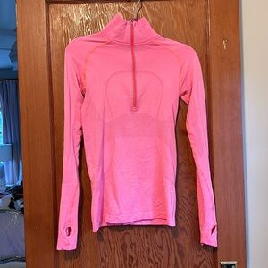 Lululemon Quarter Zip - size 4